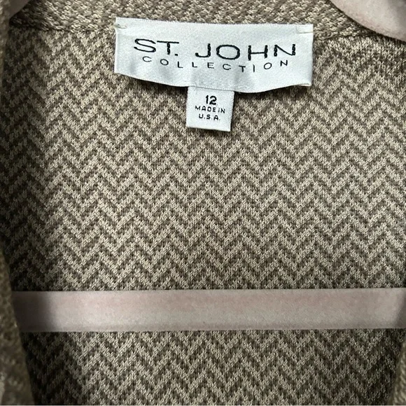 St. John Collection Blazer - Picture 3 of 9
